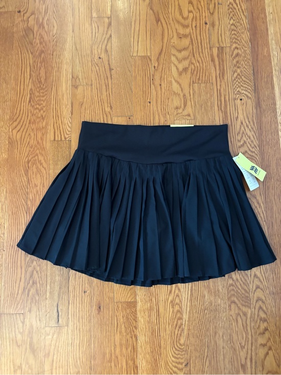 all in motion Pants - all in motion Black Pleated Skirt/Skort